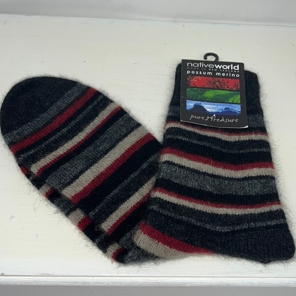 Native World Men’s Sz L (9-11.5) Possum Merino Socks - New - Picture 1 of 4